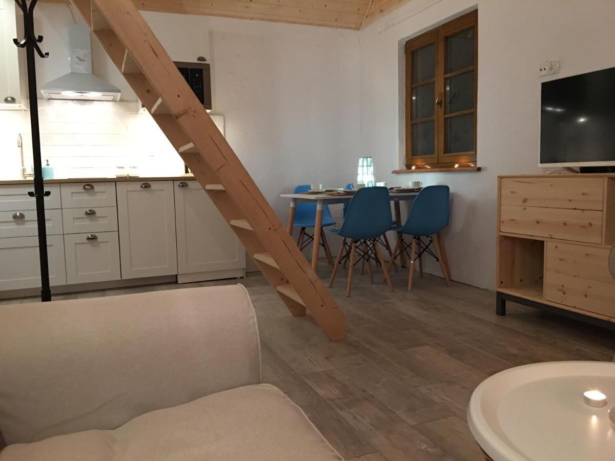 Dom Majowka I Apartamenty Bartoszowka I Michalowka Karwienskie Bloto Drugie Bagian luar foto