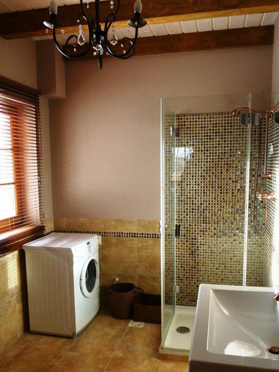 Dom Majowka I Apartamenty Bartoszowka I Michalowka Karwienskie Bloto Drugie Bagian luar foto